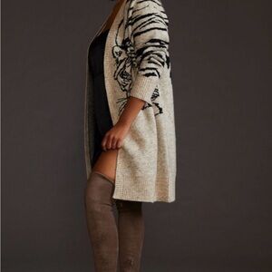RD Style Beige and Black Cardigan